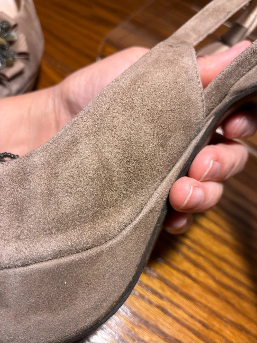 Gastone Lucioli ITALY Beaded Suede Platform Slingback Heels Taupe EU 40 US 9.5